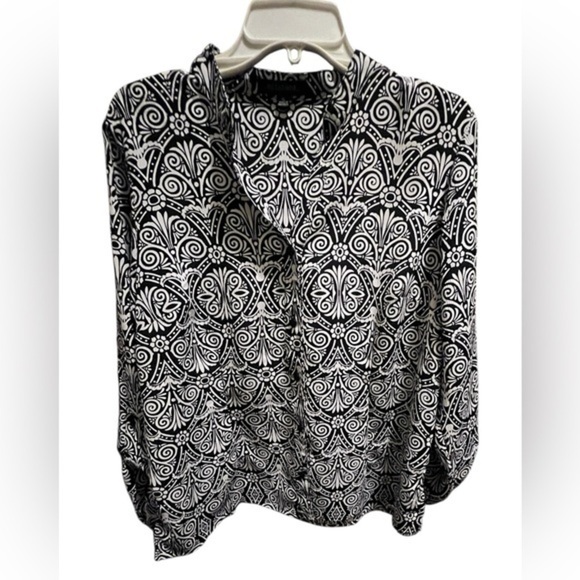 Notations Tops - Notations Black and White Patterned Women's Top